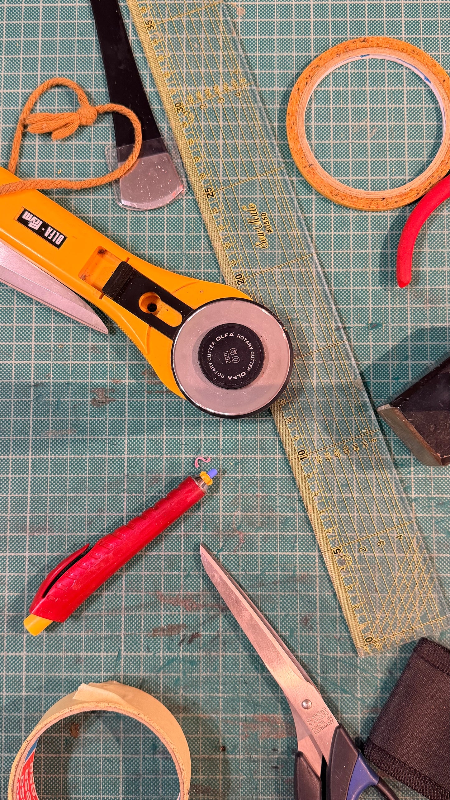 Small Leather Goods Workshop